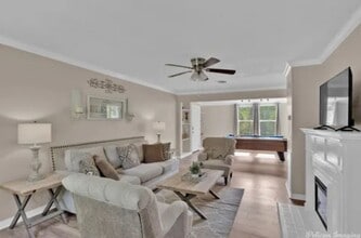 5736 S Lakeshore Dr in Shreveport, LA - Building Photo - Building Photo