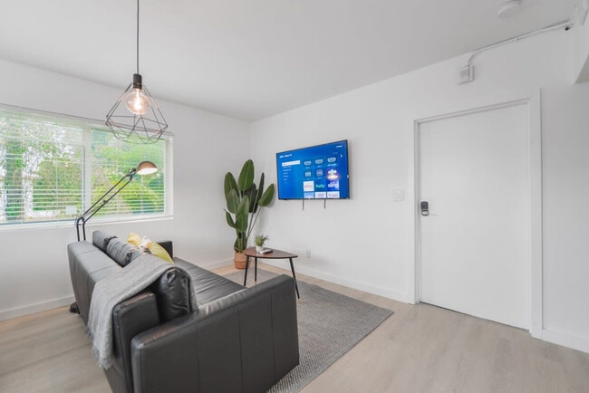515 NE 82nd St in Miami, FL - Building Photo - Building Photo