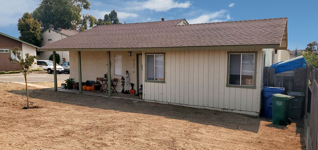 2106 Wilmar Ave in Oceano, CA - Building Photo - Building Photo