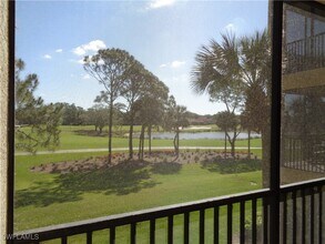 200 Vintage Cir in Naples, FL - Building Photo - Building Photo