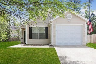 1049 Charlbury Pl in Douglasville, GA - Building Photo