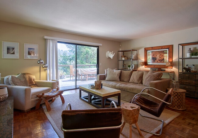 property at 17436 Summit Ave