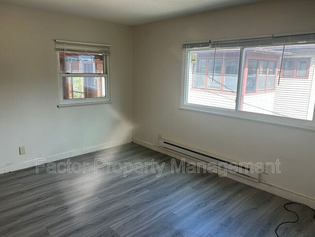 507 S Broad St in Mankato, MN - Building Photo - Building Photo