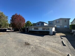 564-568 7th St in Imperial Beach, CA - Building Photo - Building Photo