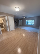 21 Aspen Dr in North Brunswick, NJ - Building Photo - Building Photo