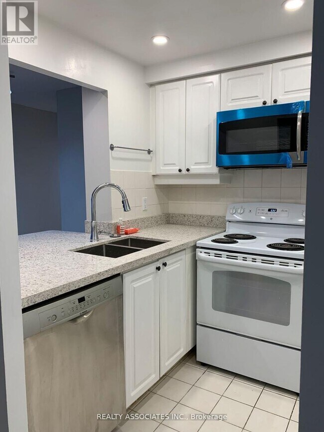property at 88-7088 Corporate Dr
