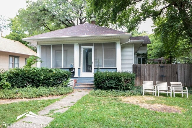 property at 1008 Ratone St