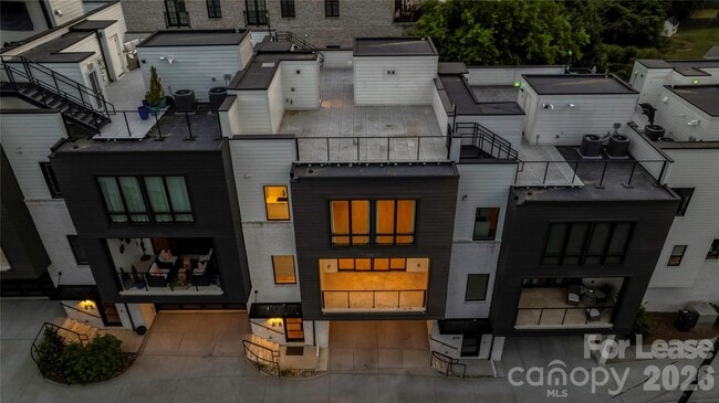 614 Queens Rd in Charlotte, NC - Building Photo - Building Photo