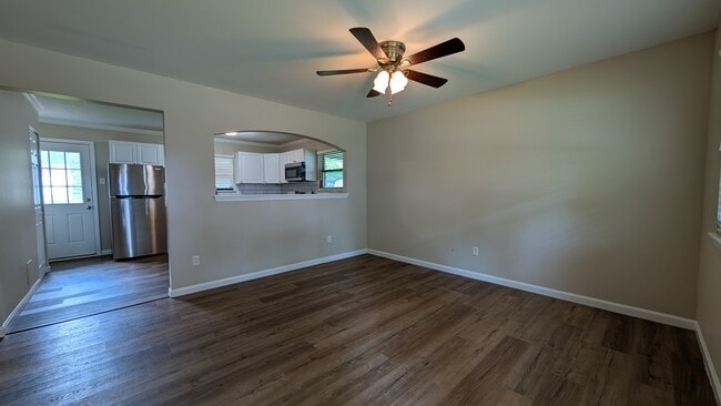 809 Jacobs Ln in O'Fallon, MO - Building Photo - Building Photo