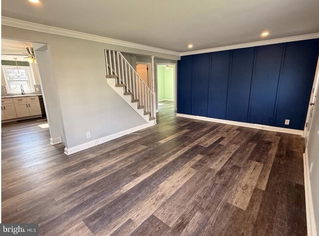 property at 40 Neeld Ln