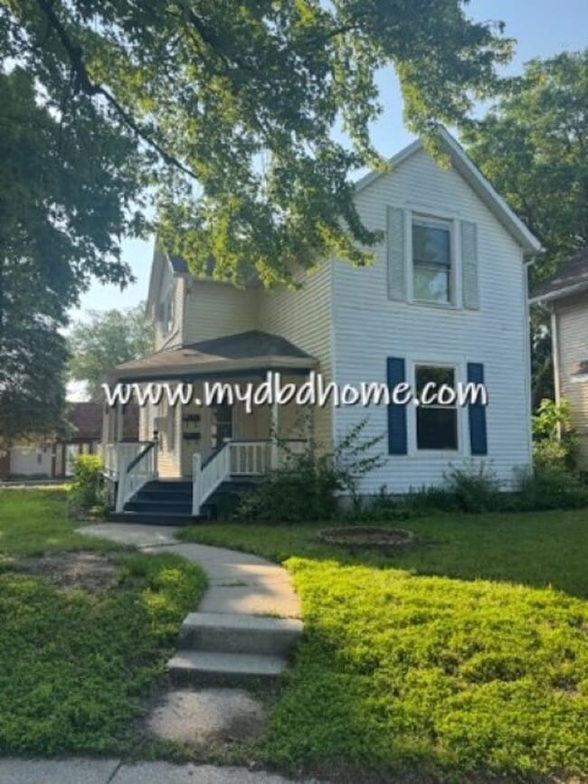 property at 3101 Broadway