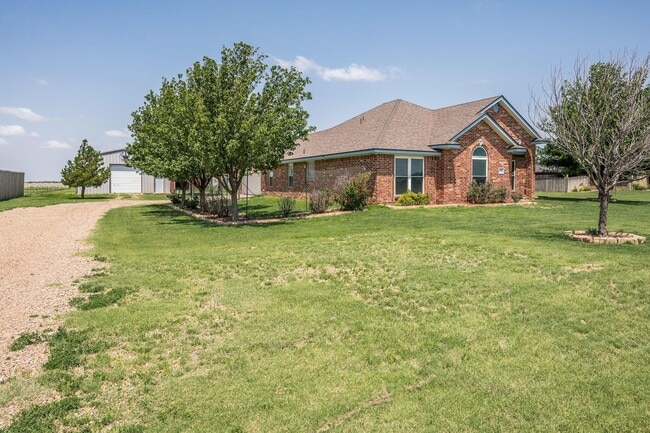 15702 Outback Trail in Amarillo, TX - Building Photo - Building Photo