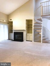 3052 Trevor House Dr in Oakton, VA - Building Photo - Building Photo