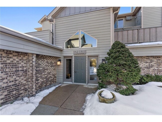 property at 2160 Ridge Dr