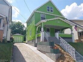 112 N Portland Ave in Youngstown, OH - Building Photo