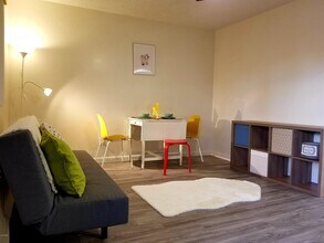 1625 W Missouri Ave-Unit -15 in Phoenix, AZ - Foto de edificio - Building Photo