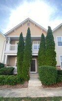 14910 Scothurst Ln in Charlotte, NC - Building Photo