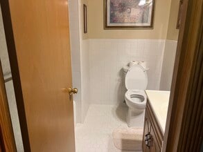 6245 Gillham Dr in Memphis, TN - Foto de edificio - Building Photo