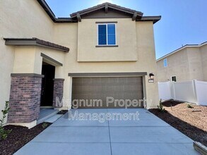 31632 Cobalite Dr in Winchester, CA - Building Photo - Building Photo