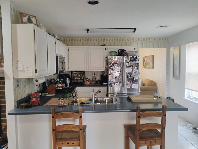 2009 S 11th St in Rogers, AR - Foto de edificio - Building Photo