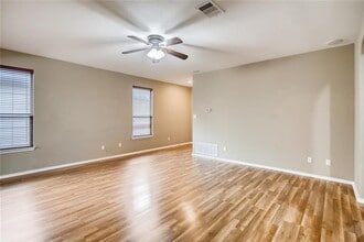 824 Watson Way in Pflugerville, TX - Building Photo - Building Photo