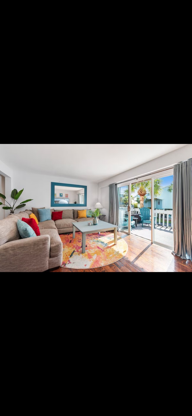 property at 8522 Gulf Blvd