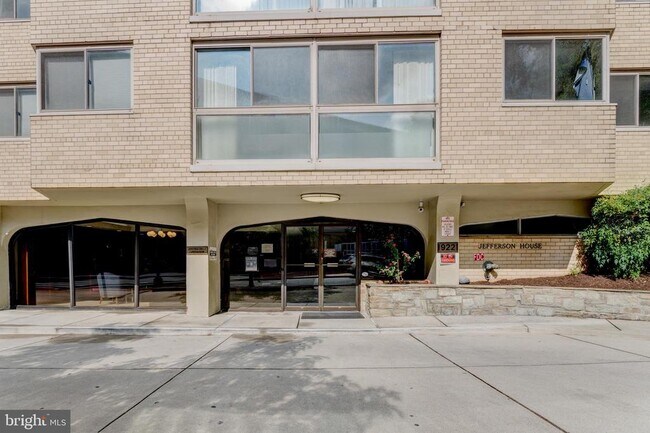 922 24th St NW in Washington, DC - Building Photo - Building Photo