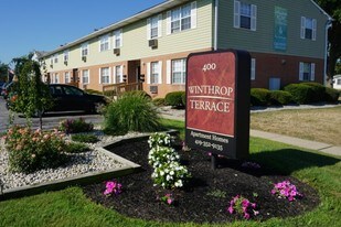 Winthrop Terrace - Bowling Green