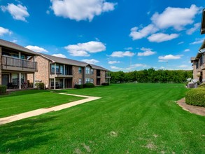 EAST POINT in Mesquite, TX - Building Photo - Building Photo