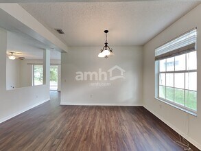 716 Grand Canyon Dr in Valrico, FL - Building Photo - Building Photo