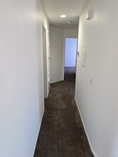 9388 Twin Trails Dr, Unit 205 in San Diego, CA - Foto de edificio - Building Photo