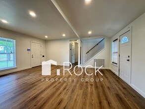 836 NE 25th St in Oklahoma City, OK - Building Photo - Building Photo