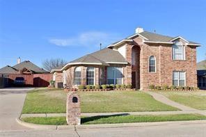 property at 457 Lakehurst Dr