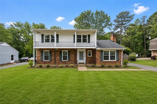 5048 Maplewood Dr