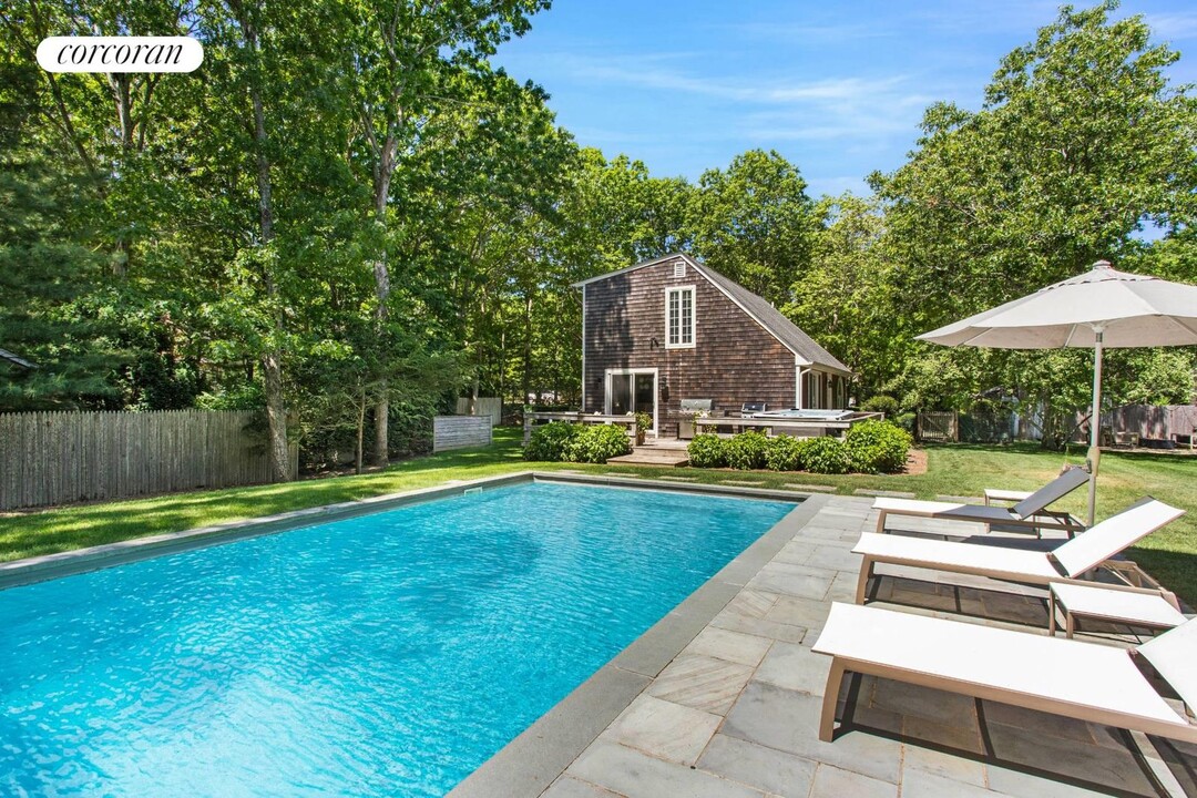 3 Highland Blvd in East Hampton, NY - Foto de edificio