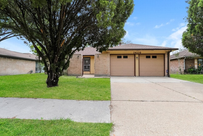 property at 14110 Magnolia Springs Dr