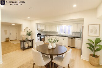 260 Nevada St in Newton, MA - Building Photo - Building Photo