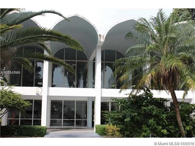 494 NW 165th St-Unit -C307 in Miami, FL - Building Photo - Building Photo