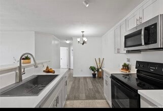 91-1213 Kaneana St, Unit 12b in Ewa Beach, HI - Building Photo - Building Photo