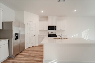 139 S Maroon Ave in Fayetteville, AR - Building Photo - Building Photo