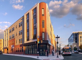 Sharswood Crossing in Philadelphia, PA - Building Photo