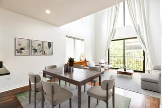 1707 S Ruble St in Chicago, IL - Building Photo - Building Photo