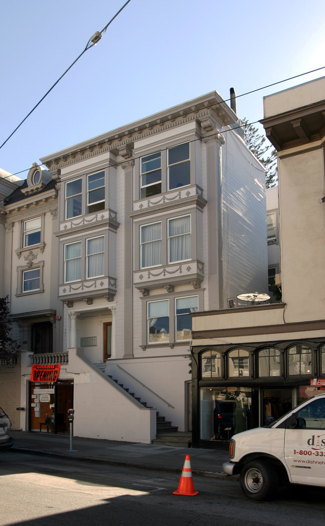 2271 Union St in San Francisco, CA - Foto de edificio - Building Photo