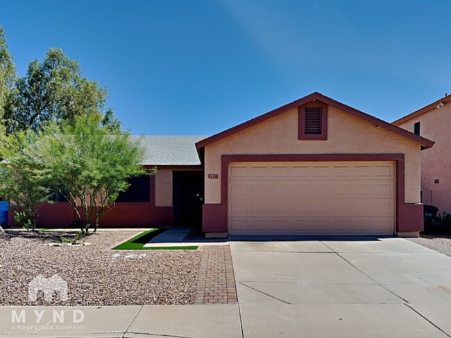 property at 2217 N 87th Dr