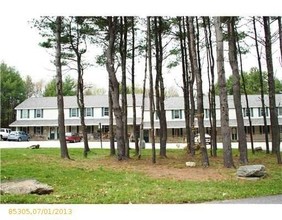 26 Rosewood Dr in Glenburn, ME - Building Photo - Building Photo