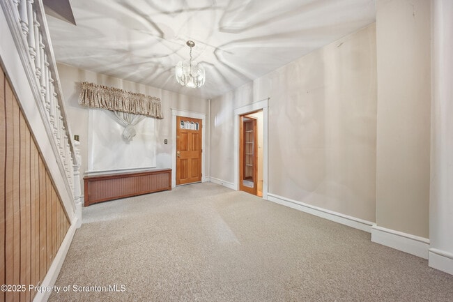 612 Philo St in Scranton, PA - Building Photo - Building Photo