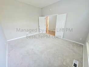 11040 SE William Otty Rd in Happy Valley, OR - Building Photo - Building Photo