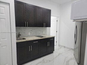 15980 SW 60th St-Unit -A in Miami, FL - Building Photo - Building Photo