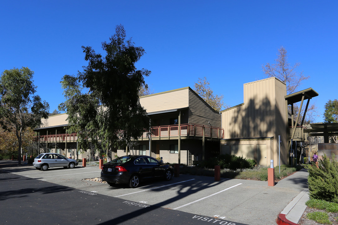 Brookview Village in Poway, CA - Building Photo