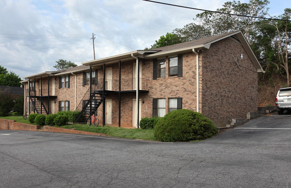 Baldwin Village in Athens, GA - Building Photo